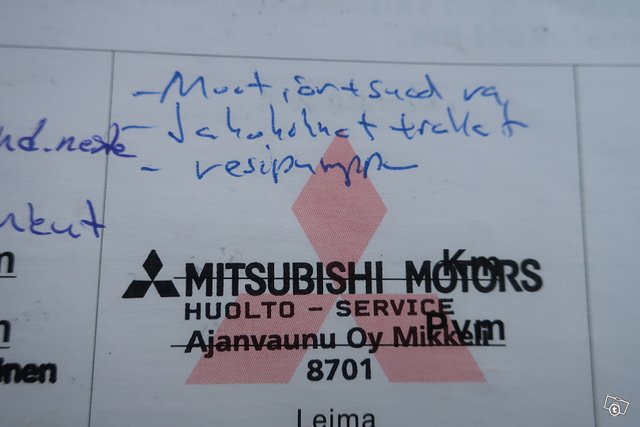 Mitsubishi Pajero 6
