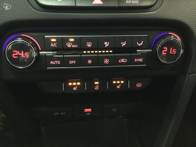 Kia Ceed 10