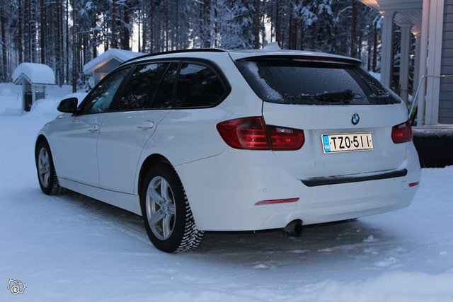 BMW 3-sarja 8