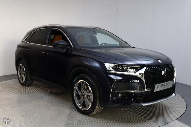 DS 7 CROSSBACK 1