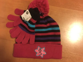 Pipo ja sormikkaat, Lastenvaatteet ja kengät, Padasjoki, Tori.fi Pipo ja sormikkaat, Lastenvaatteet ja kengät, Padasjoki, Tori.fi