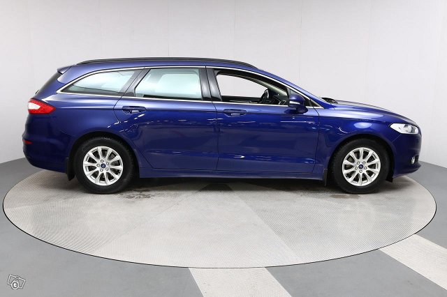 FORD MONDEO 9