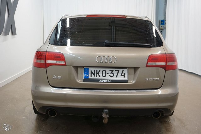 Audi A6 4