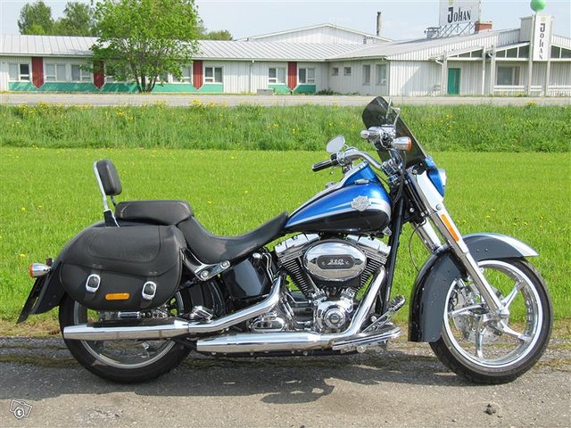 Harley-Davidson CVO 3