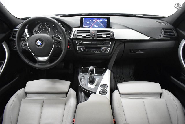 BMW 320 6