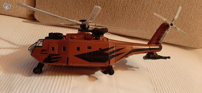 Leluhelikopteri