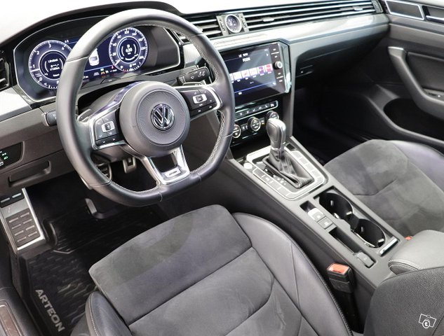 Volkswagen Arteon 10