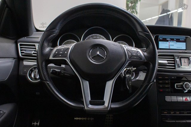Mercedes-Benz E 11