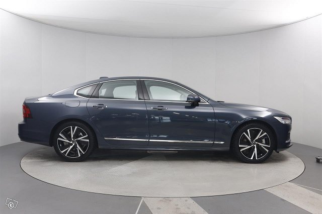 Volvo S90 6