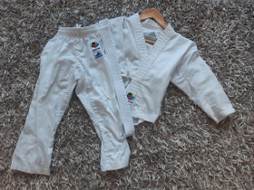 Adidas, lasten karatepuku 110 cm, Kamppailulajit, Urheilu ja ulkoilu, Pori, Tori.fi Adidas, lasten karatepuku 110 cm, Kamppailulajit, Urheilu ja ulkoilu, Pori, Tori.fi