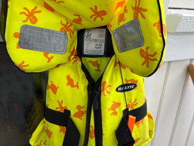 Lasten pelastusliivit, Veneen varusteet ja varaosat, Venetarvikkeet ja veneily, Seinäjoki, Tori.fi Lasten pelastusliivit, Veneen varusteet ja varaosat, Venetarvikkeet ja veneily, Seinäjoki, Tori.fi