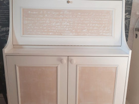 Klaffikaappi, 100x112x46cm., Hyllyt ja säilytys, Sisustus ja huonekalut, Janakkala, Tori.fi Klaffikaappi, 100x112x46cm., Hyllyt ja säilytys, Sisustus ja huonekalut, Janakkala, Tori.fi