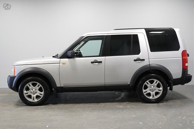 Land Rover Discovery 11