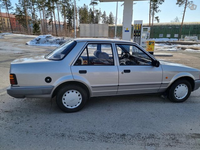 Ford Orion 4