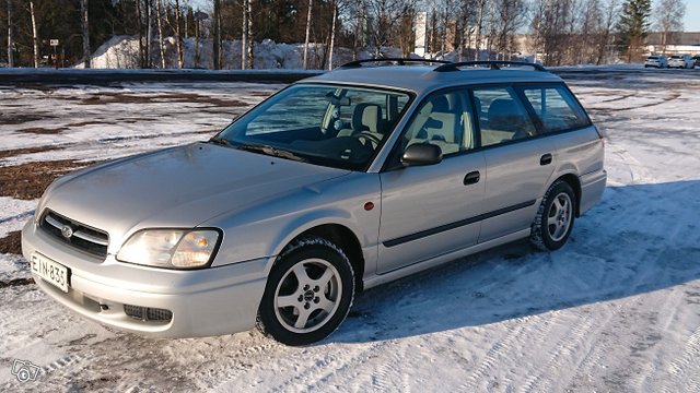 Subaru Legacy 1