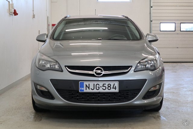Opel Astra 2