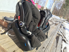 Alta graco trilogic turvakaukalo telakalla, Turvaistuimet ja kaukalot, Lastentarvikkeet ja lelut, Mustasaari, Tori.fi Alta graco trilogic turvakaukalo telakalla, Turvaistuimet ja kaukalot, Lastentarvikkeet ja lelut, Mustasaari, Tori.fi
