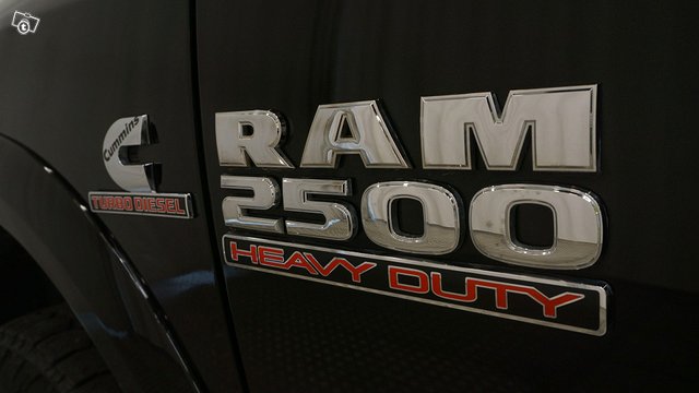 Dodge Ram 23