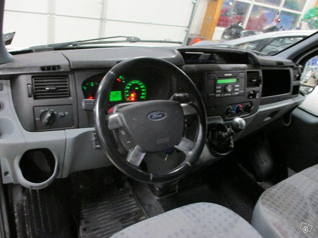 Ford TRANSIT 7