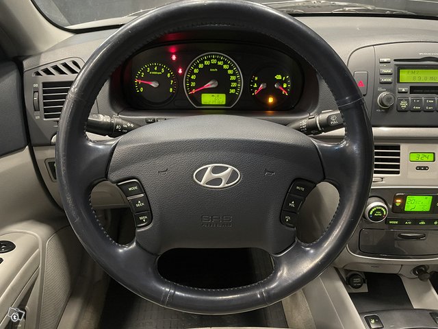 Hyundai Sonata 13