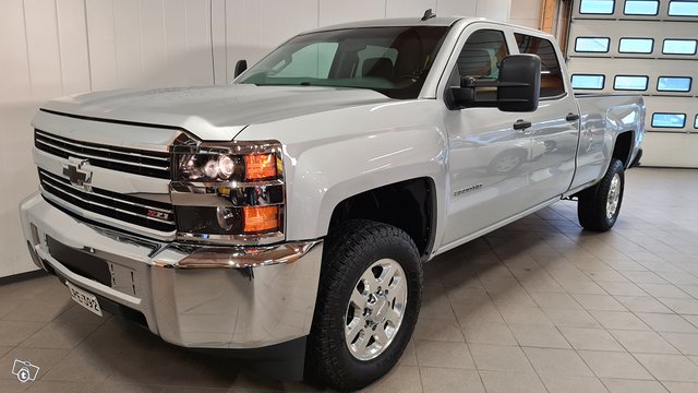 Chevrolet Silverado 5