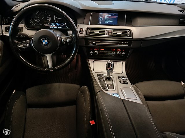 BMW 530 5