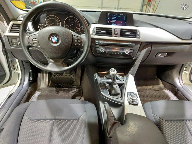 BMW 318d 14