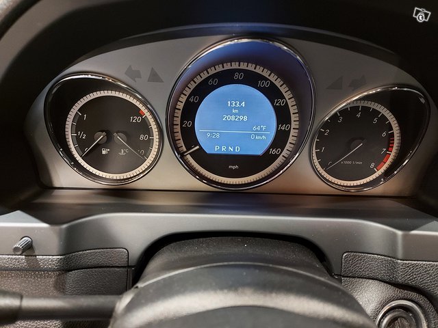 Mercedes-Benz C 16