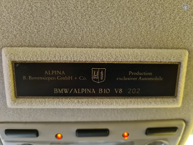 BMW Alpina B10 12