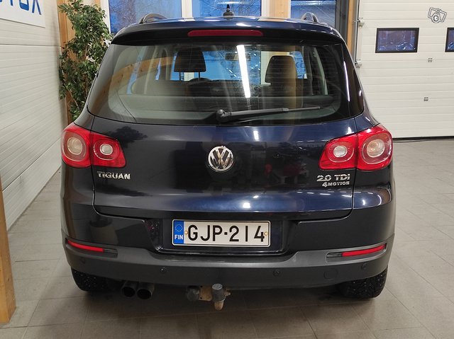 Volkswagen TIGUAN 5