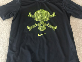 Nike Dri-fit 158-170, Juoksu ja lenkkeily, Urheilu ja ulkoilu, Kuopio, Tori.fi Nike Dri-fit 158-170, Juoksu ja lenkkeily, Urheilu ja ulkoilu, Kuopio, Tori.fi