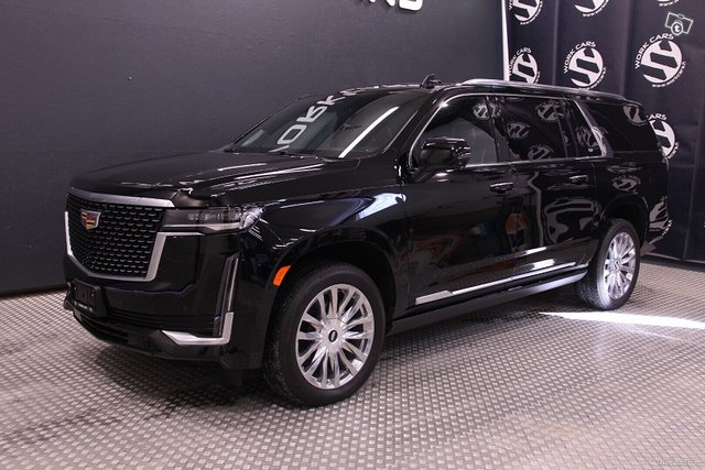 Cadillac Escalade 1