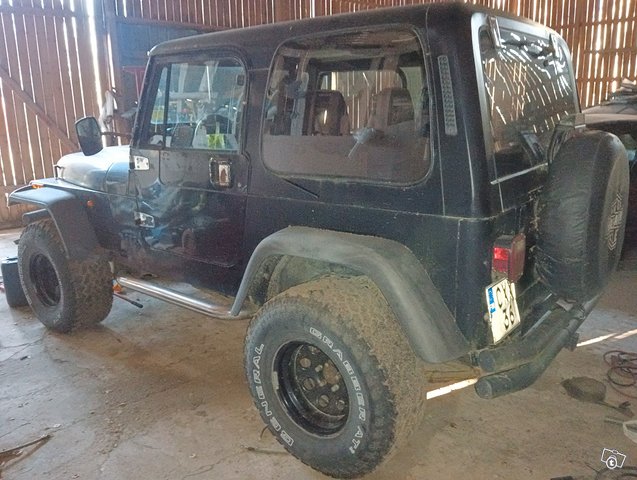 Jeep Wrangler 4
