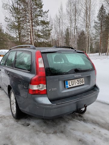 Volvo V50 6