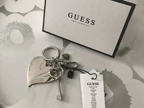 Guess avaimenperä. Uusi., Kellot ja korut, Asusteet ja kellot, Hämeenlinna, Tori.fi Guess avaimenperä. Uusi., Kellot ja korut, Asusteet ja kellot, Hämeenlinna, Tori.fi