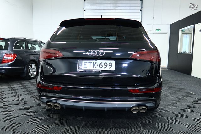 Audi SQ5 6