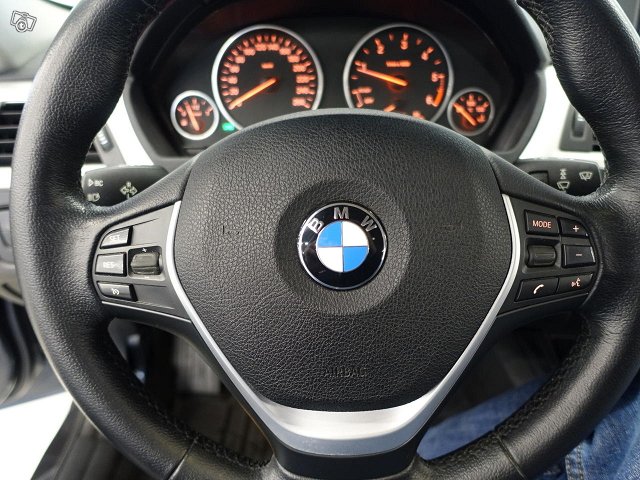 BMW 320 16
