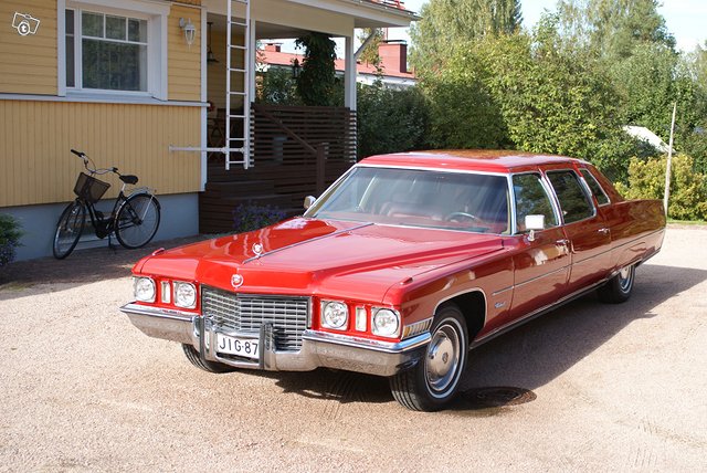 Cadillac Fleetwood 3