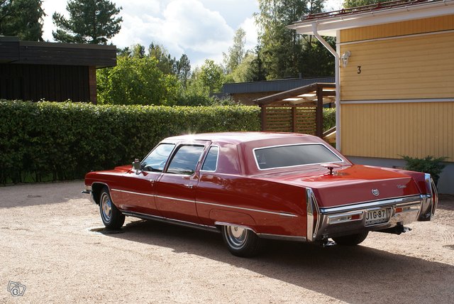 Cadillac Fleetwood 5