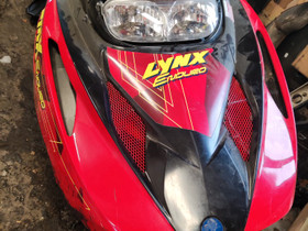 Lynx enduro kuomu, Moottorikelkan varaosat ja tarvikkeet, Mototarvikkeet ja varaosat, Sotkamo, Tori.fi Lynx enduro kuomu, Moottorikelkan varaosat ja tarvikkeet, Mototarvikkeet ja varaosat, Sotkamo, Tori.fi