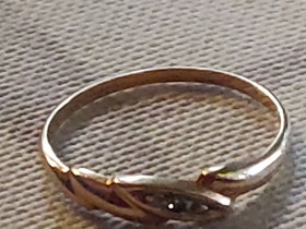 Kulta 14k sormus, Kellot ja korut, Asusteet ja kellot, Kuopio, Tori.fi Kulta 14k sormus, Kellot ja korut, Asusteet ja kellot, Kuopio, Tori.fi