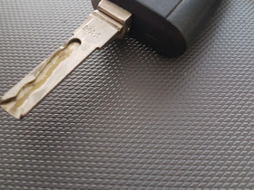 Vw Auton avain, Lisävarusteet ja autotarvikkeet, Auton varaosat ja tarvikkeet, Kaarina, Tori.fi Vw Auton avain, Lisävarusteet ja autotarvikkeet, Auton varaosat ja tarvikkeet, Kaarina, Tori.fi