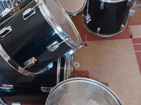 Rummut., Rummut, Musiikki ja soittimet, Isokyrö, Tori.fi Rummut., Rummut, Musiikki ja soittimet, Isokyrö, Tori.fi