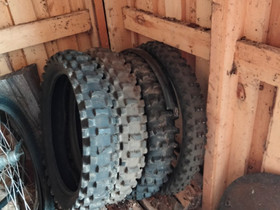 Rossin renkaita 19-21 tuumasia, Renkaat, Mototarvikkeet ja varaosat, Kuopio, Tori.fi Rossin renkaita 19-21 tuumasia, Renkaat, Mototarvikkeet ja varaosat, Kuopio, Tori.fi