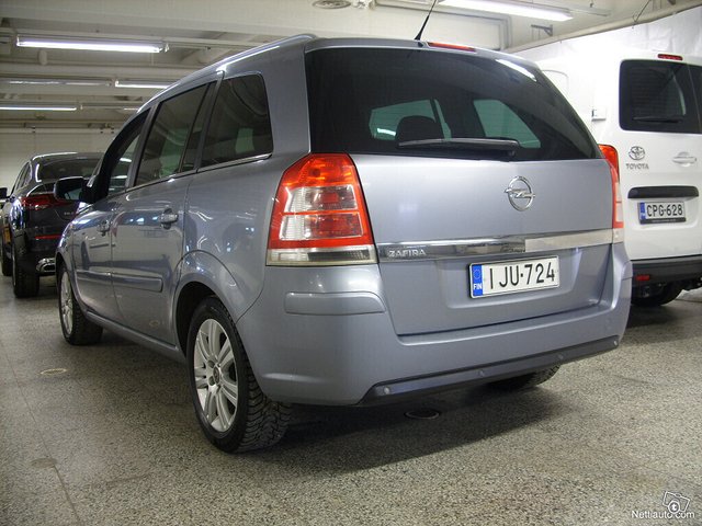 Opel Zafira 5