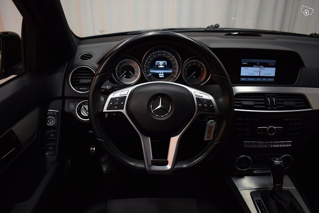 Mercedes-Benz C 19