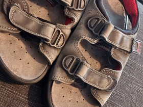 Sievi paksupohjaiset sandaalit 40, sp. 25,6 cm, Vaatteet ja kengt, Vantaa, Tori.fi