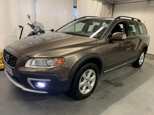 Volvo XC70