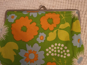 Marimekko puolikas kukkaro, Muut asusteet, Asusteet ja kellot, Tampere, Tori.fi Marimekko puolikas kukkaro, Muut asusteet, Asusteet ja kellot, Tampere, Tori.fi