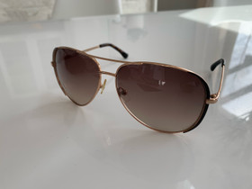 Michael Kors Sicily -aurinkolasit, Muut asusteet, Asusteet ja kellot, Valkeakoski, Tori.fi Michael Kors Sicily -aurinkolasit, Muut asusteet, Asusteet ja kellot, Valkeakoski, Tori.fi